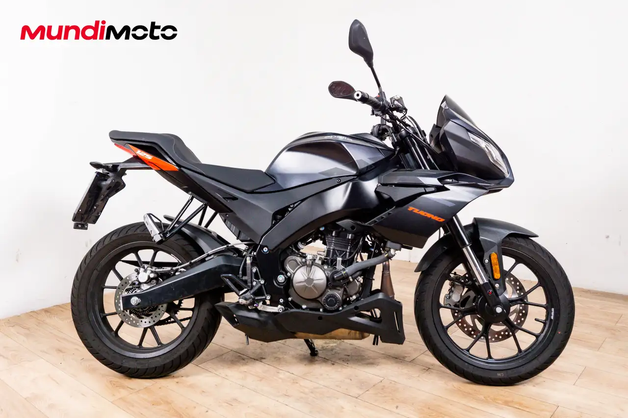 Aprilia Tuono
