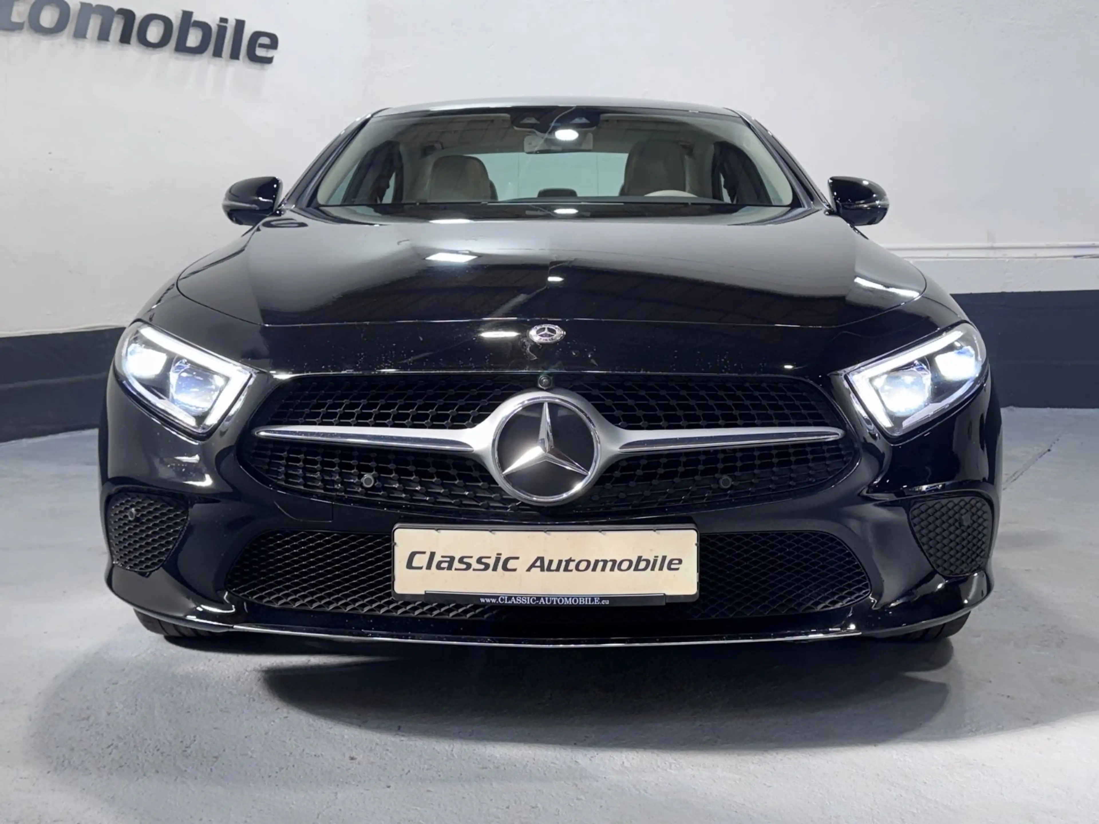 Mercedes-Benz CLS 450 4Matic*Burmester*Schiebedach*360 Kamera* — photo 11
