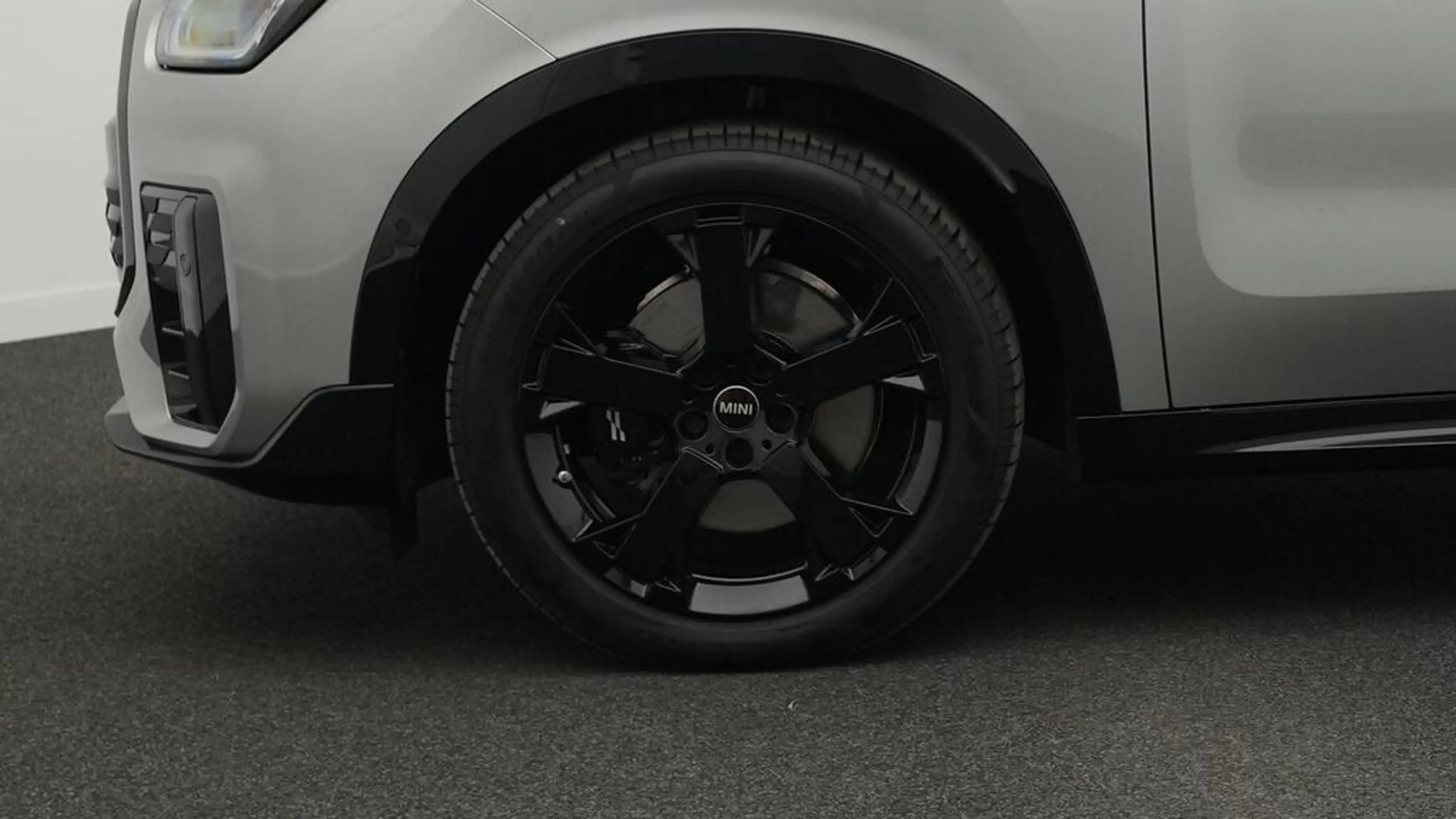 MINI Countryman C John Cooper Works Trim — photo 12