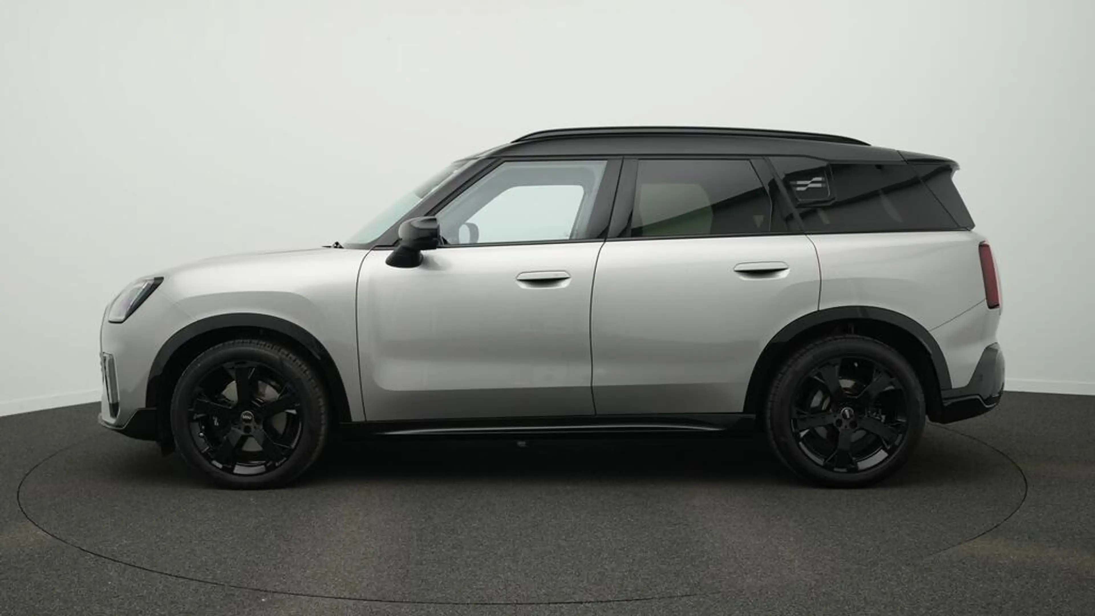 MINI Countryman C John Cooper Works Trim — photo 3