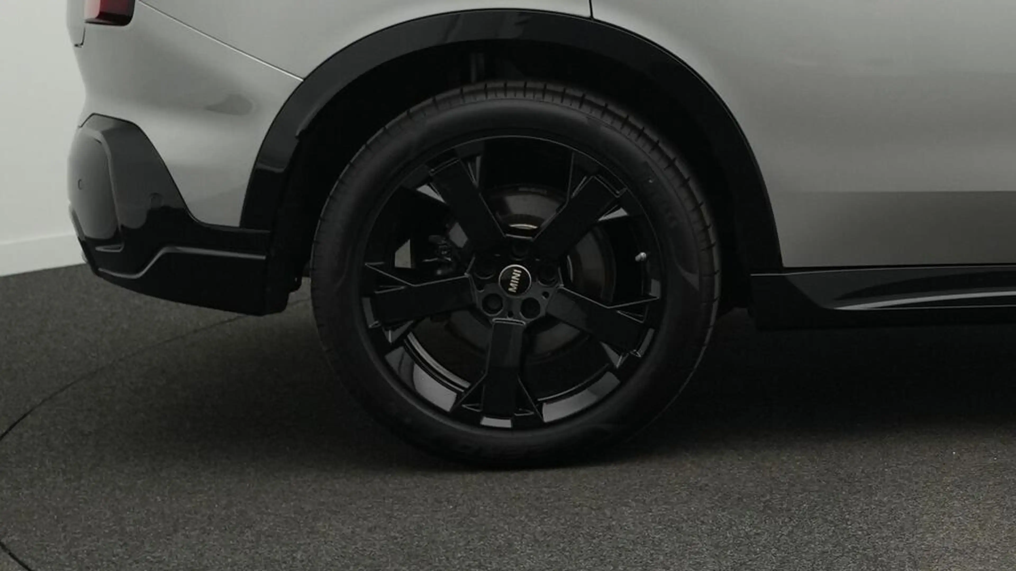 MINI Countryman C John Cooper Works Trim — photo 10