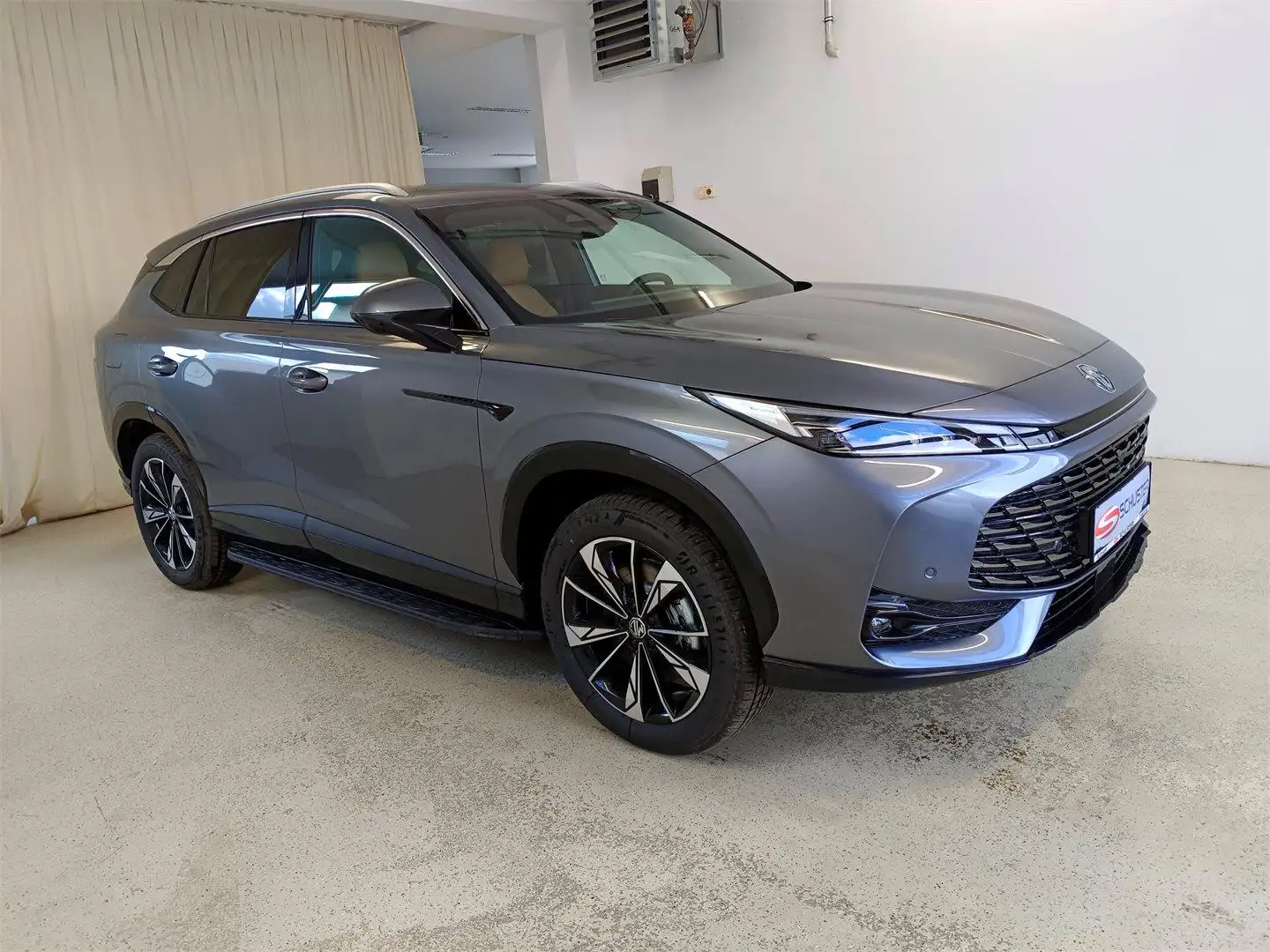 MG HS PHEV+ Luxury 21,4kWh Aut. Grau - 1