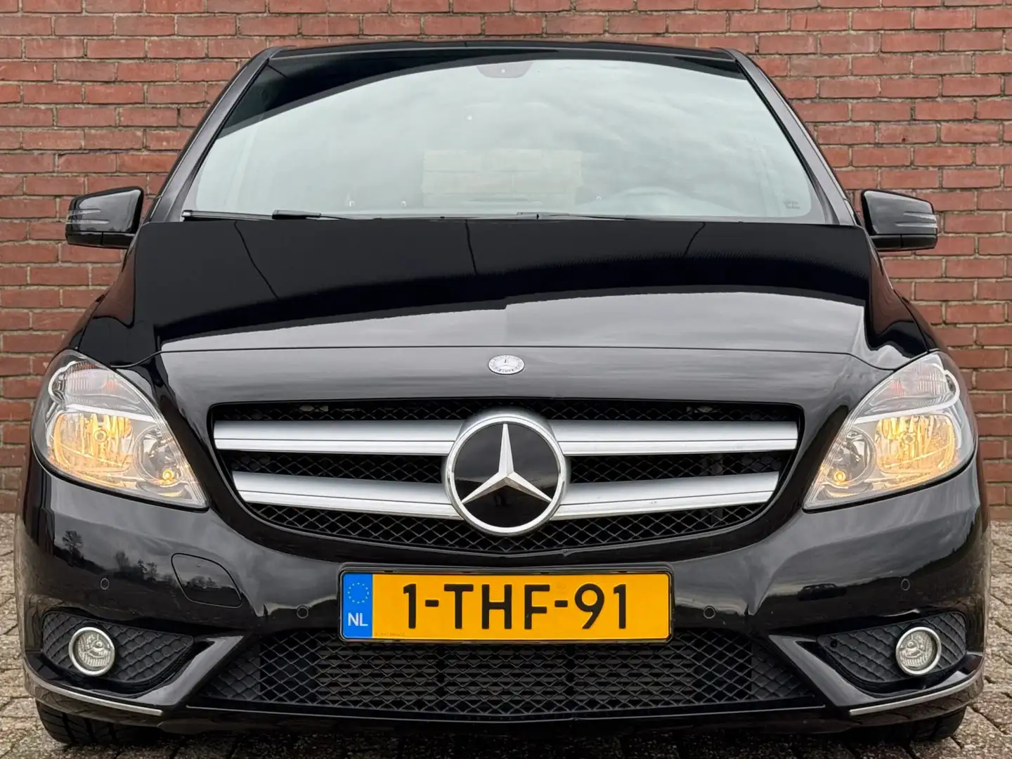 Mercedes-Benz B 180 | LEDER | STOELVERWARMING | NAVI! Negro - 2