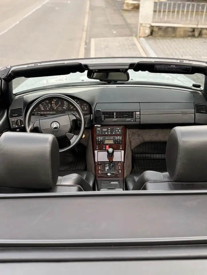 Mercedes-Benz SL 280, foto 8