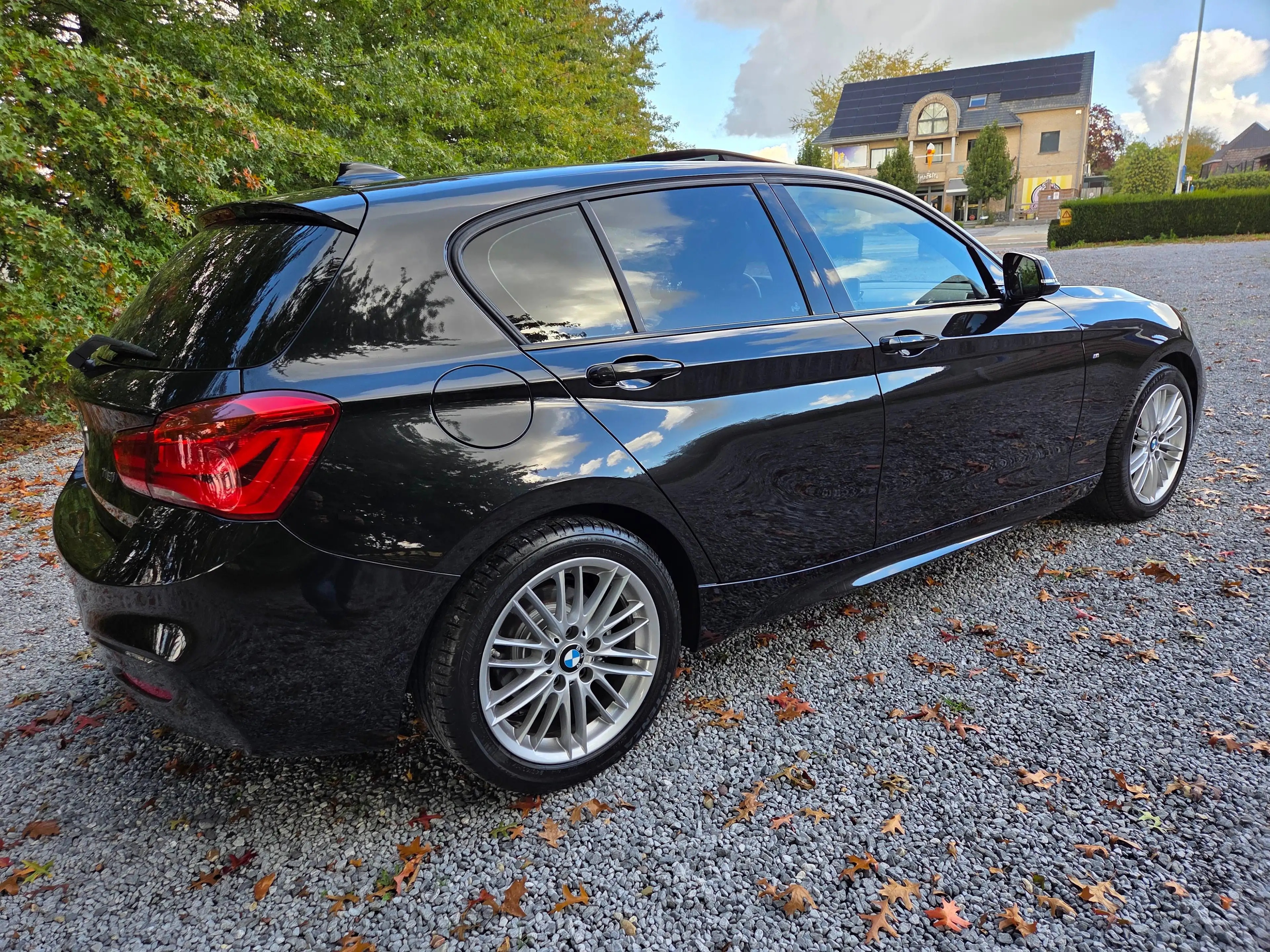 BMW 118 118i — photo 7