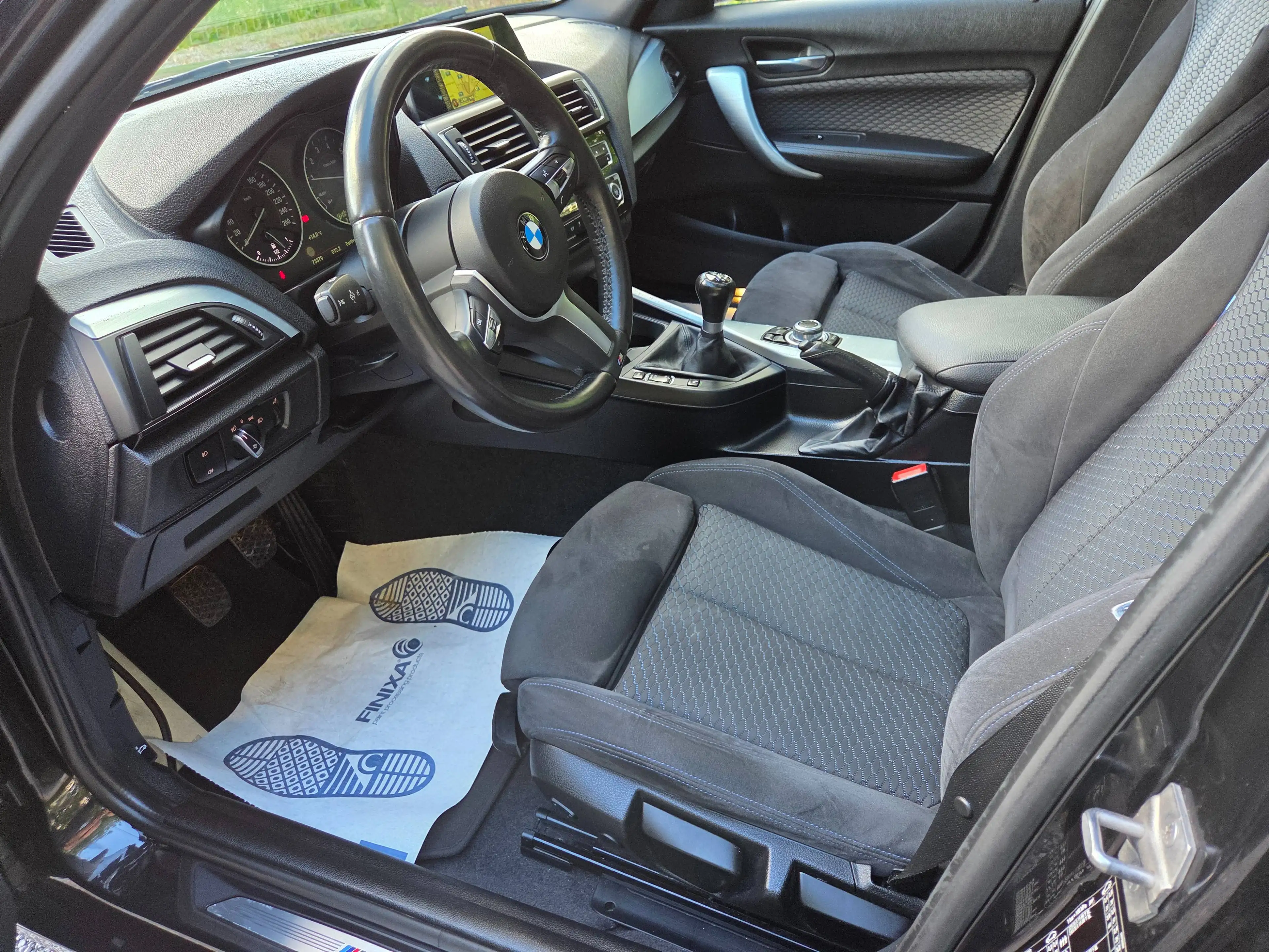 BMW 118 118i — photo 14