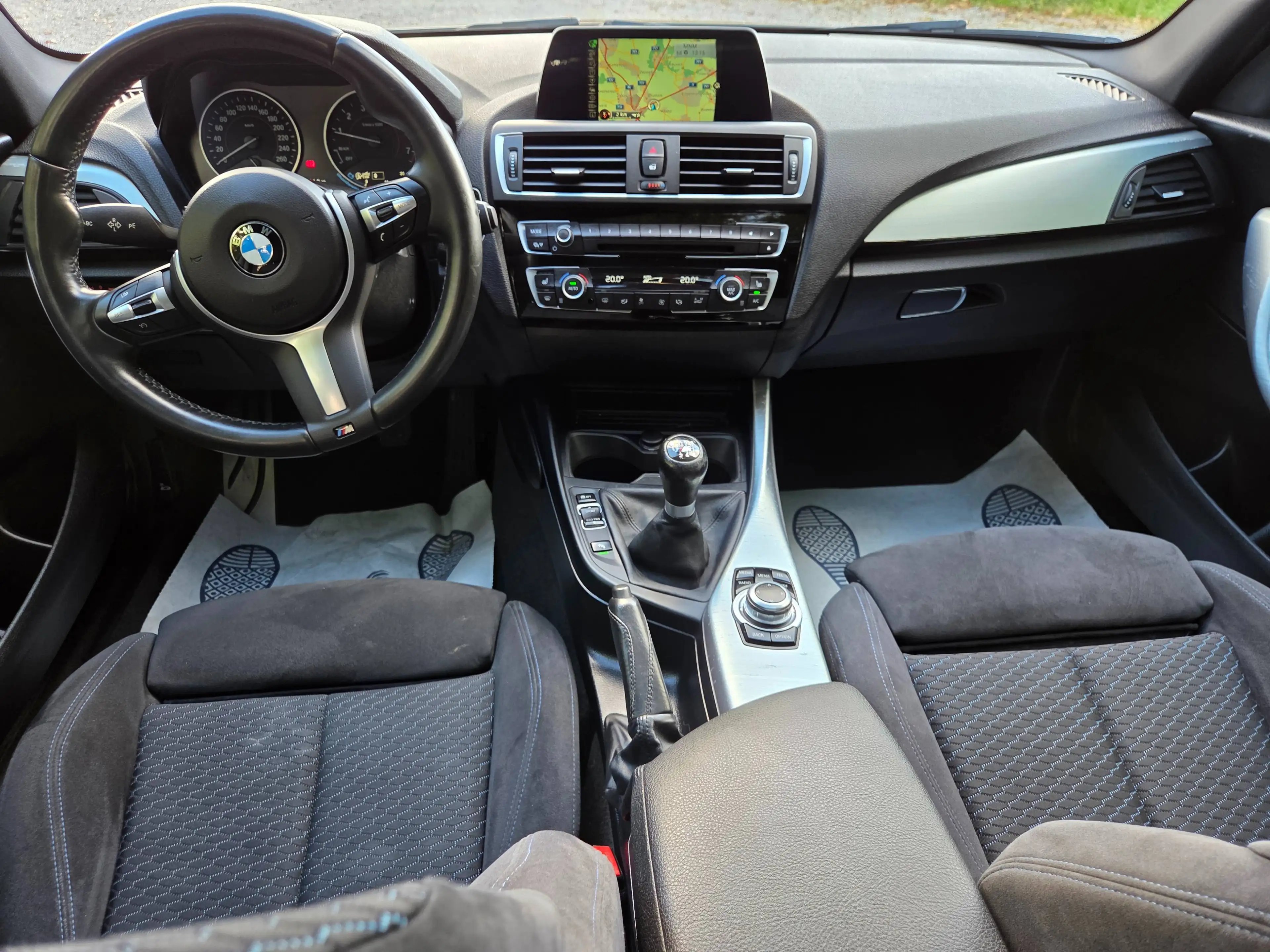 BMW 118 118i — photo 12