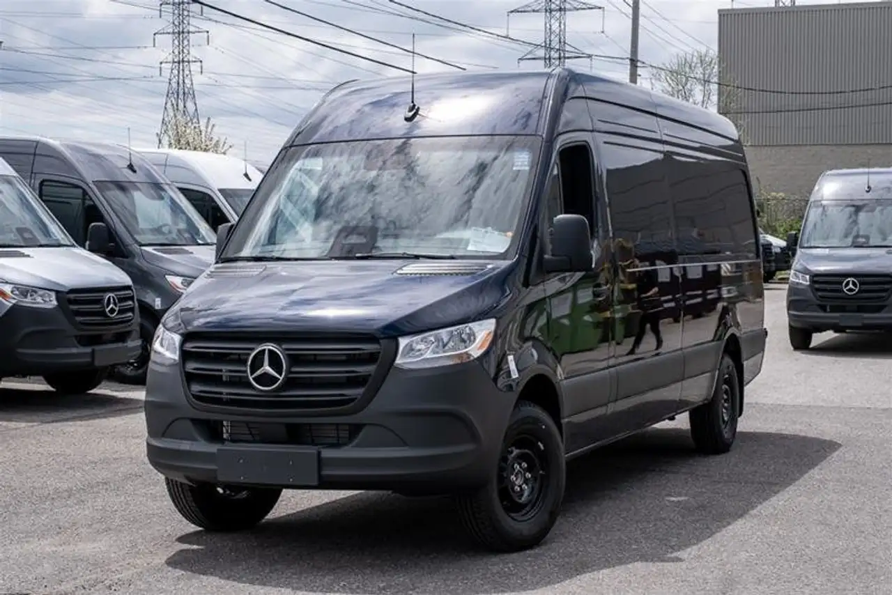 2025 Mercedes-Benz Sprinter