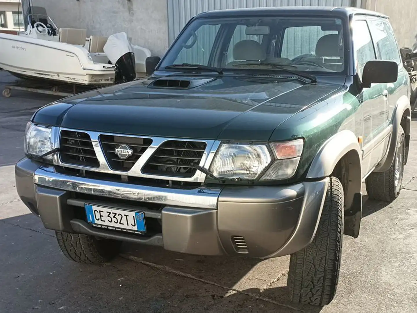 Nissan Patrol Patrol GR HT 3.0 td-di Elegance FL Verde - 1