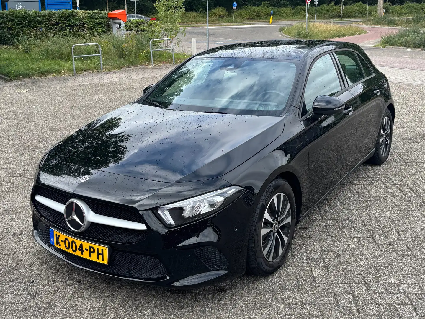 Mercedes-Benz A 180 A 180 Bns Solution Zwart - 2