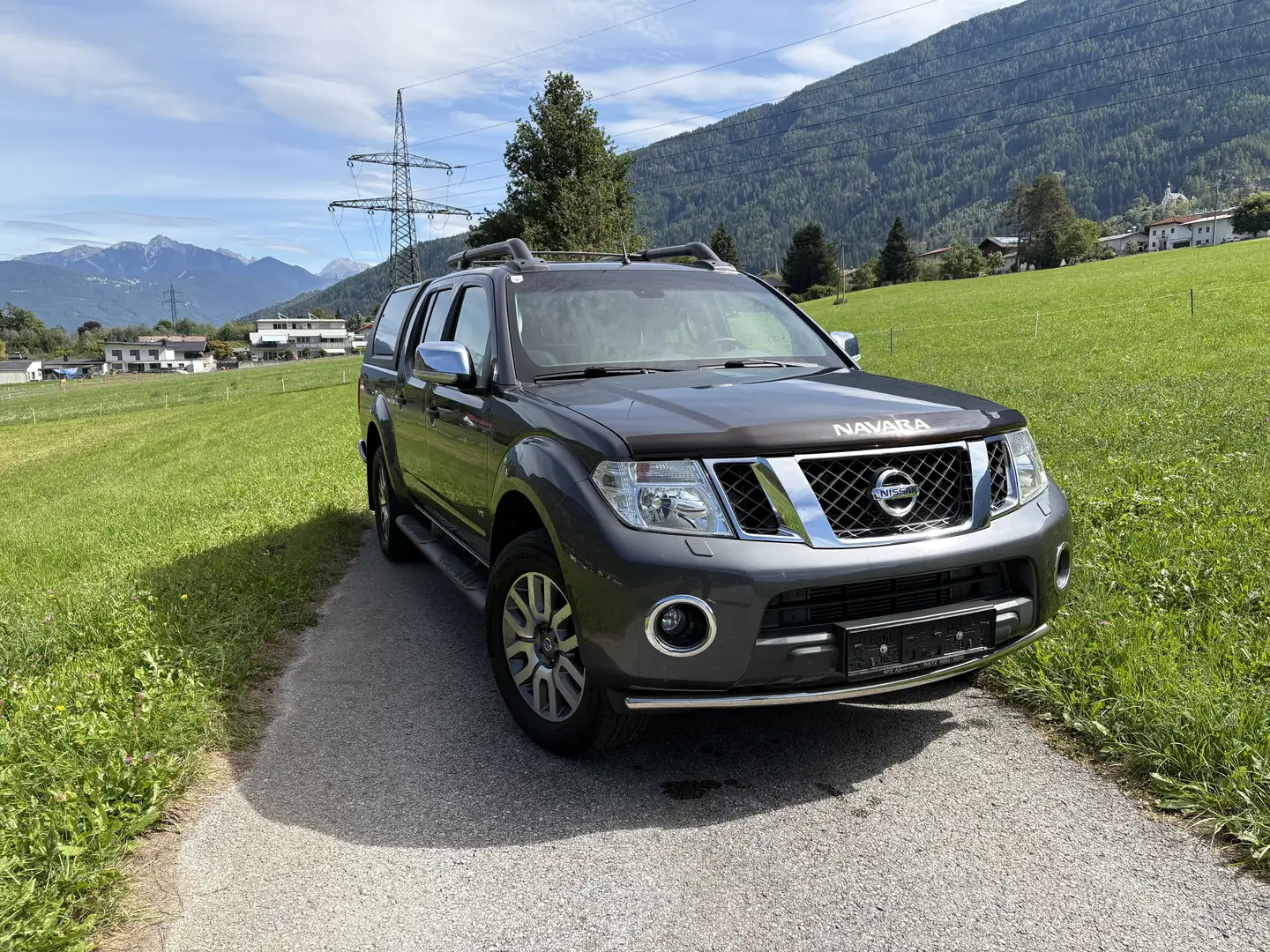 Nissan Navara Double Cab Platinum Evo 3,0 dCi 4x4 Aut. - 2