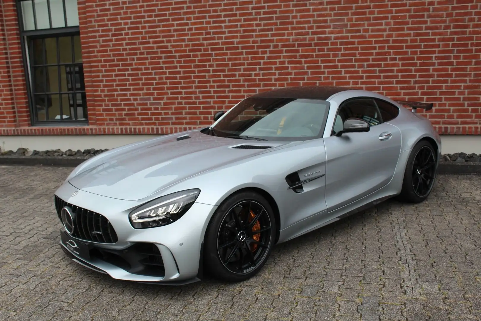 Mercedes-Benz AMG GT Coupe Keramik AMG-Track Carbon Silber - 1