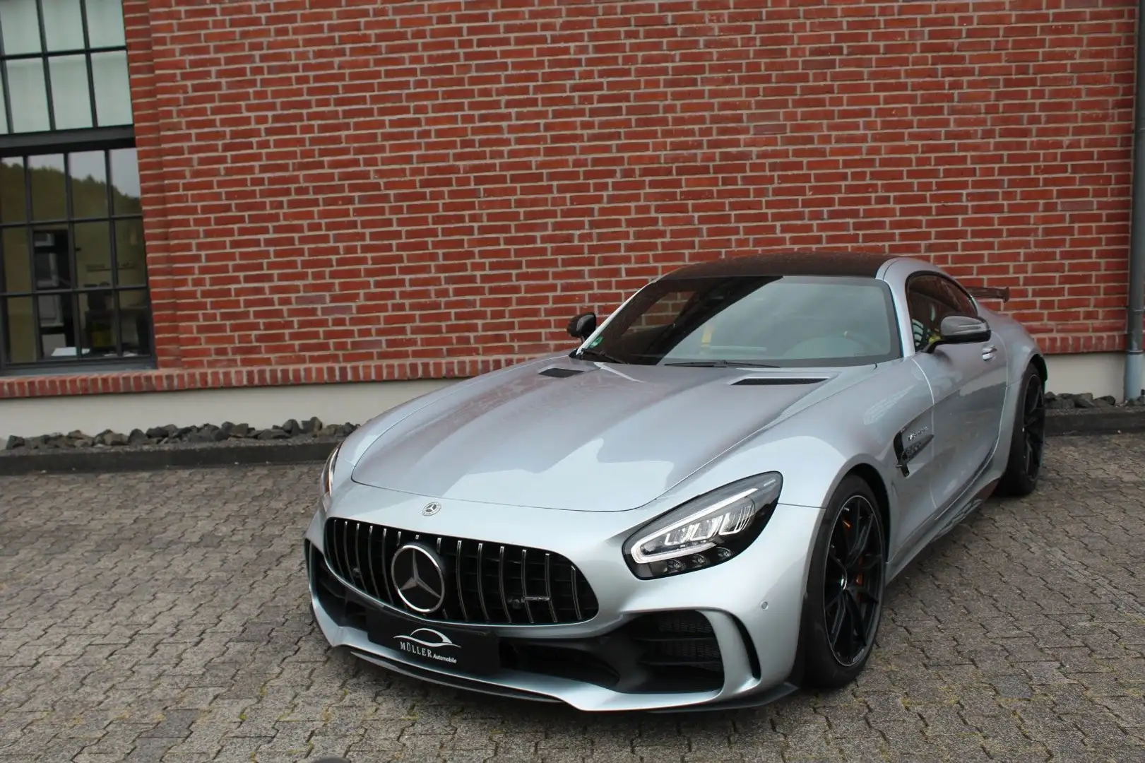 Mercedes-Benz AMG GT Coupe Keramik AMG-Track Carbon Silber - 2