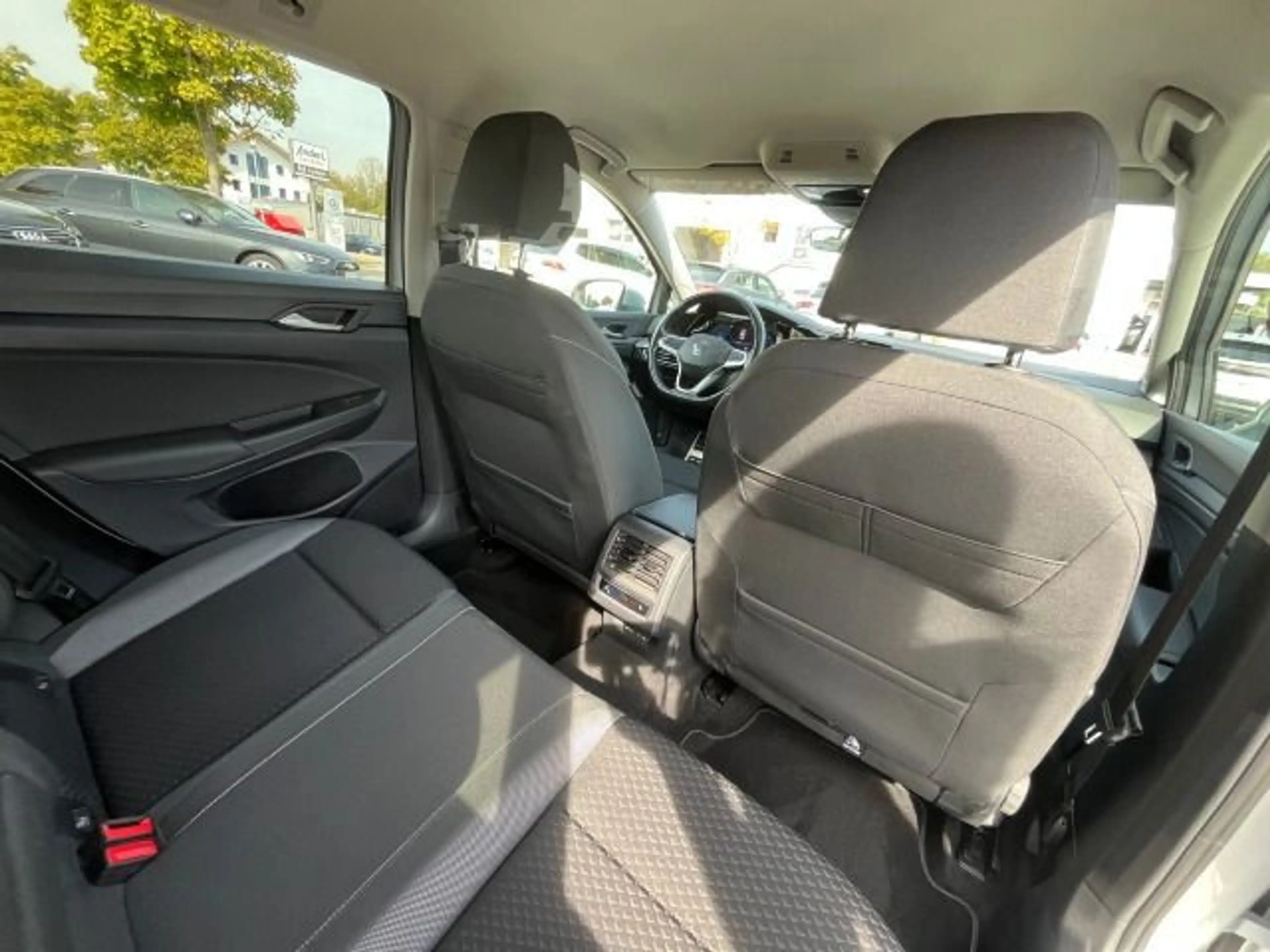 Volkswagen Golf Variant Golf VIII Variant 1.5 e TSI Active DSG (AHK+Stan — photo 11