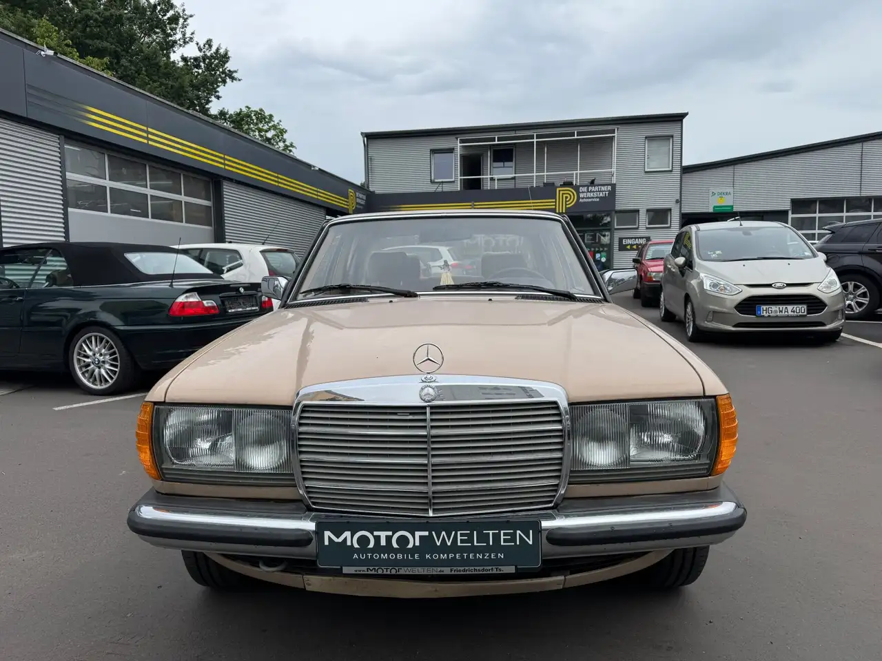 Mercedes-Benz 123, foto 3