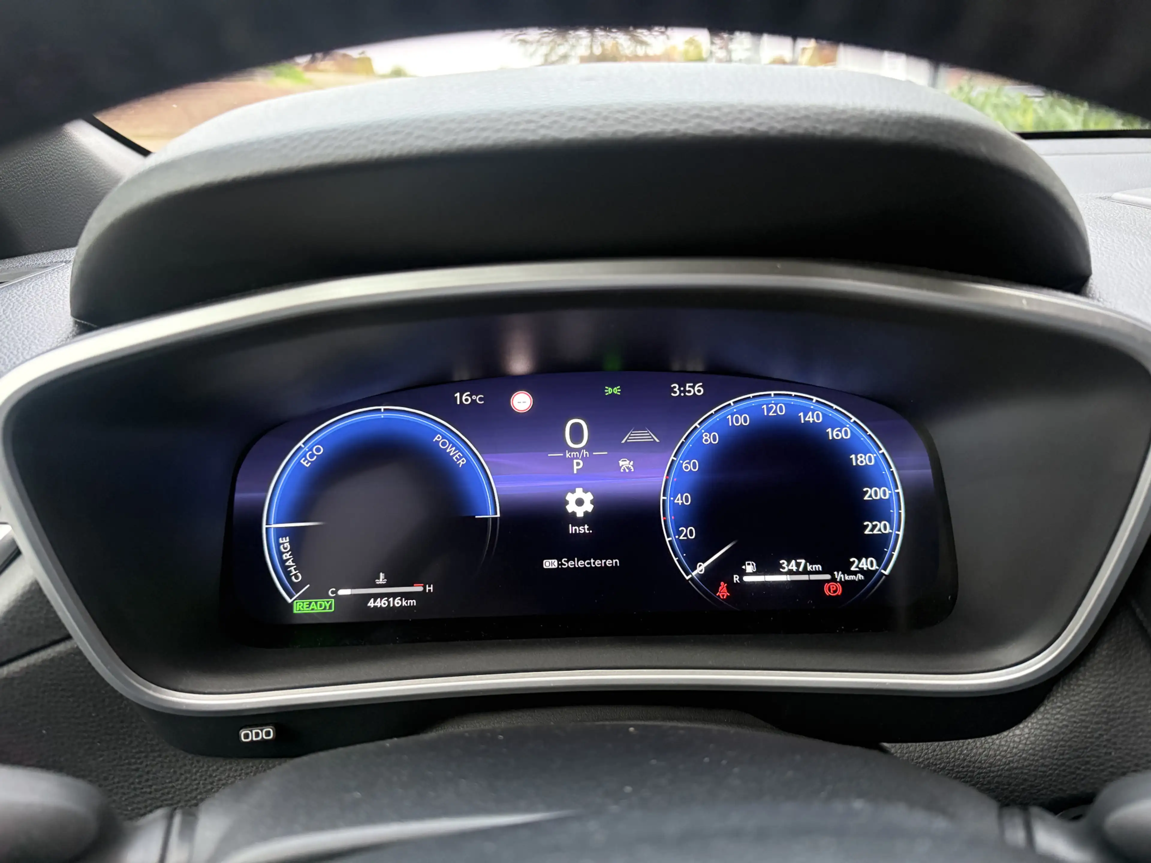 Toyota Corolla Cross 2.0 High Power Hybrid First Edition — photo 15