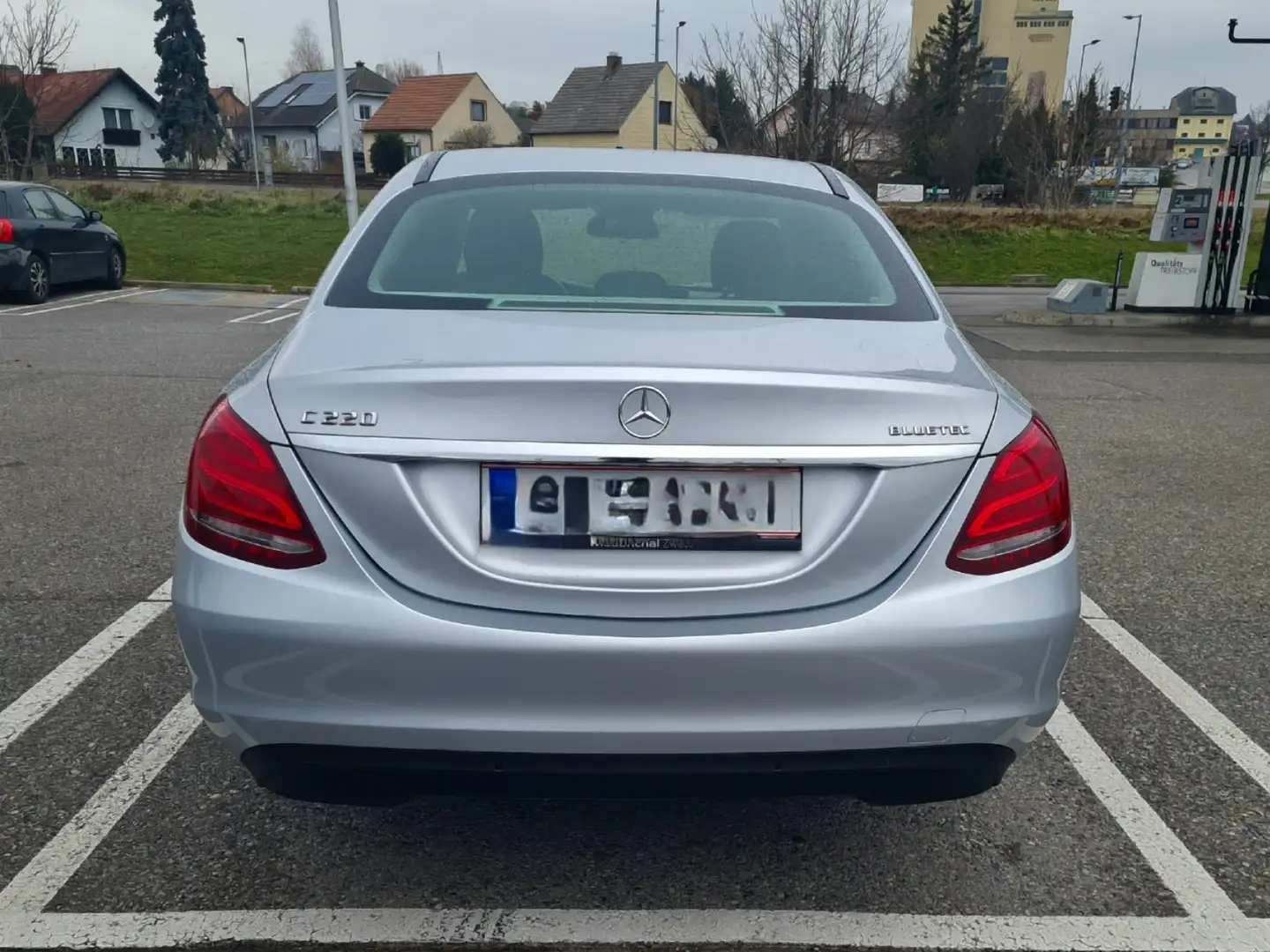 Mercedes-Benz C 220 Classic CDI BlueEfficiency Aut. Silber - 2