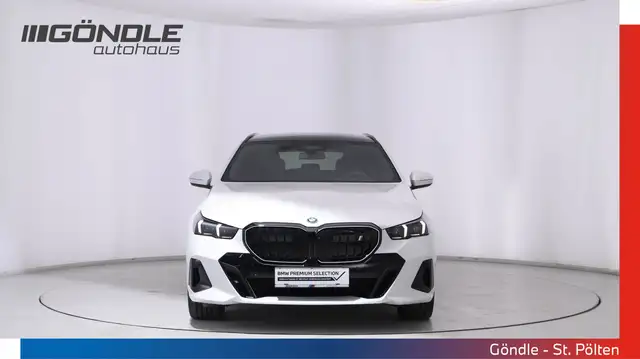 BMW i5 xDrive40 Ansicht 2