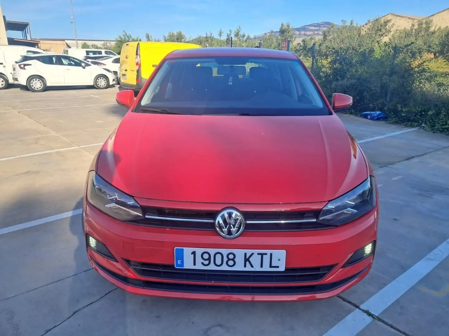 Volkswagen Polo 1.0 TSI Advance 70kW Rojo - 2