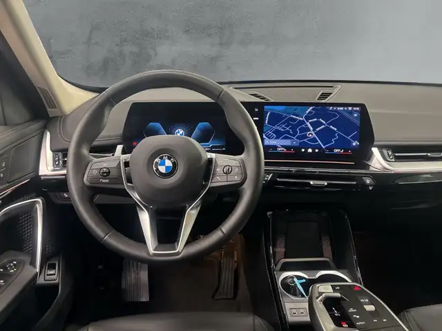 BMW X1 view 10
