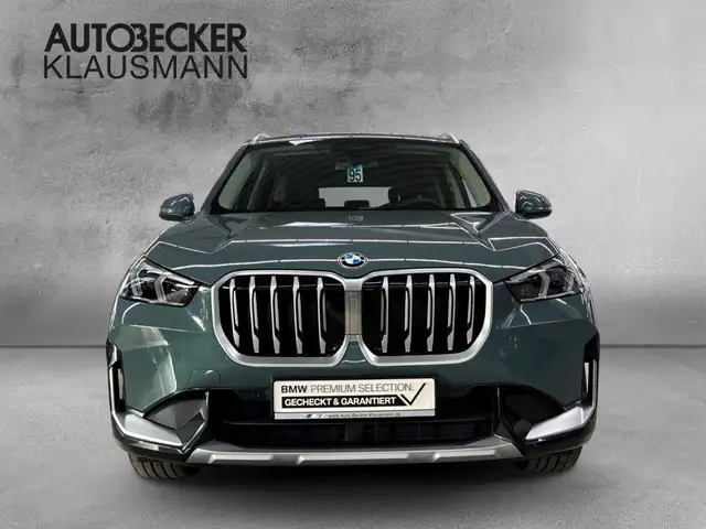 BMW X1 view 5
