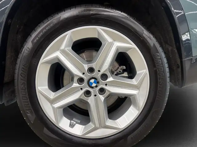 BMW X1 view 7