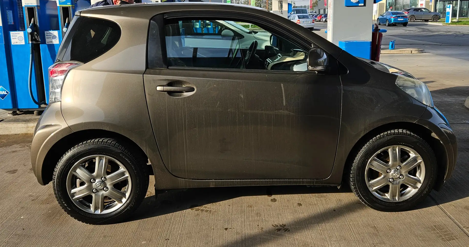 Toyota iQ IQ 1.0 N collection Brun - 2