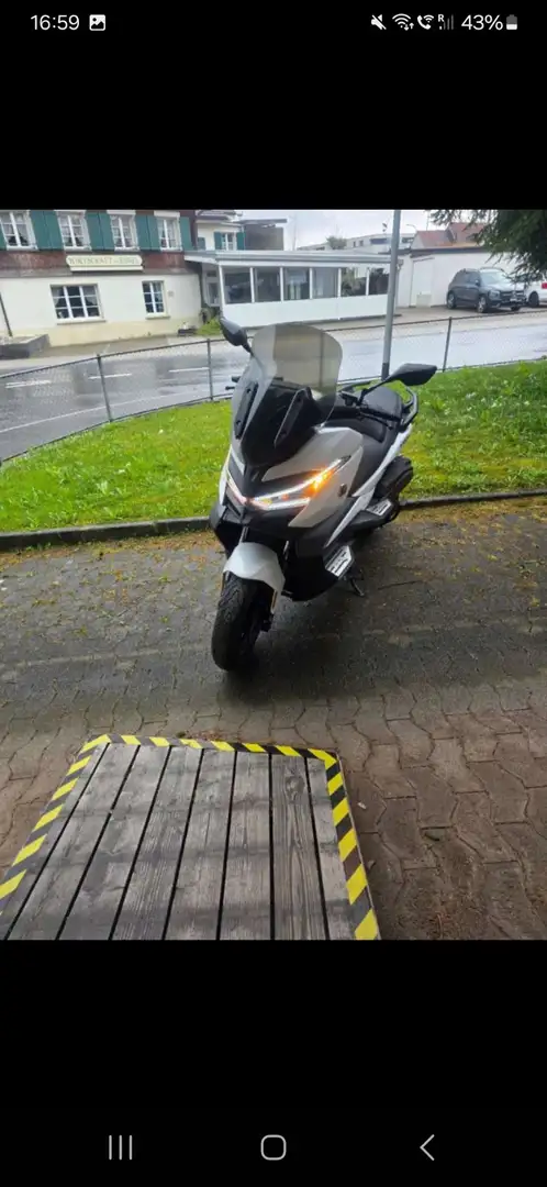 Voge SR4 Max 350 Luxury griff Sitzheizung navi gps alarm White - 1
