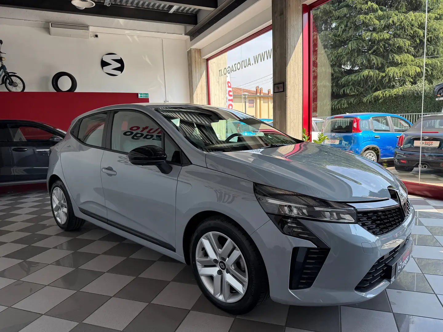 Renault Clio 1.0 tce Evolution 90cv Argento - 2