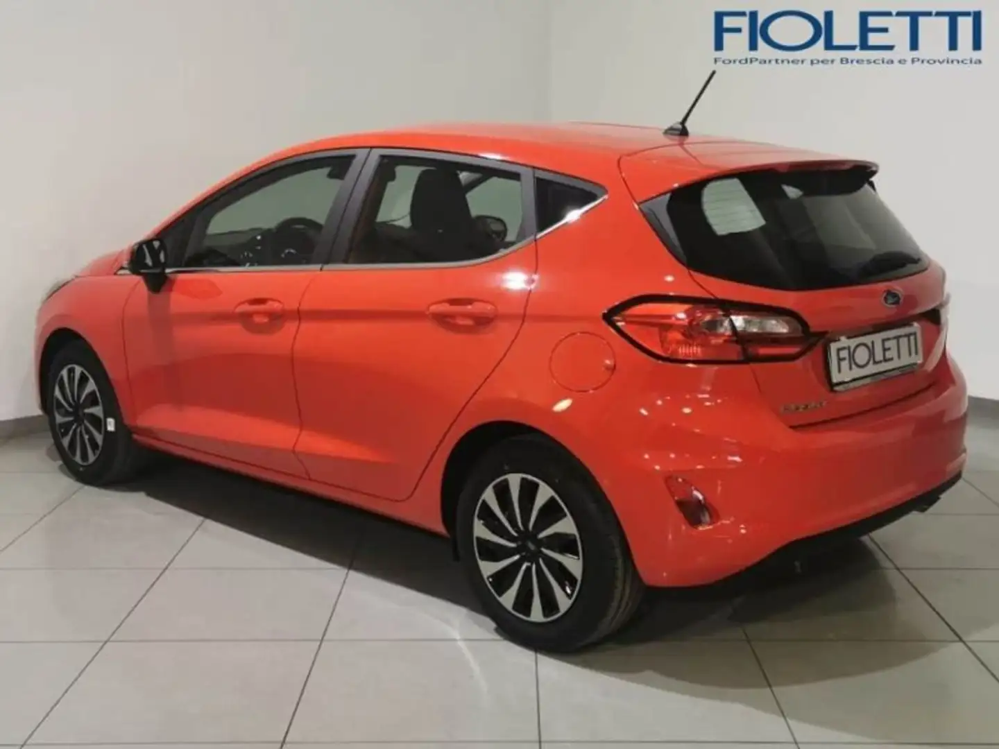 Ford Fiesta 7ª SERIE 1.1 75 CV 5 PORTE TITANIUM Rosso - 2
