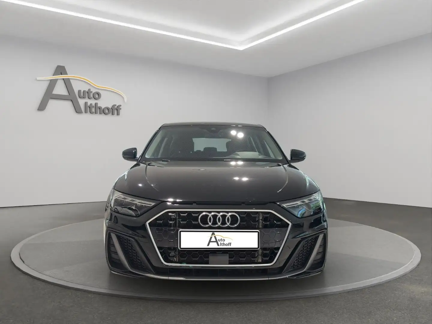 Audi A1 SB 35TFSI S LINE DSG LED NAVI TEMP PDC SHZ BT Zwart - 2
