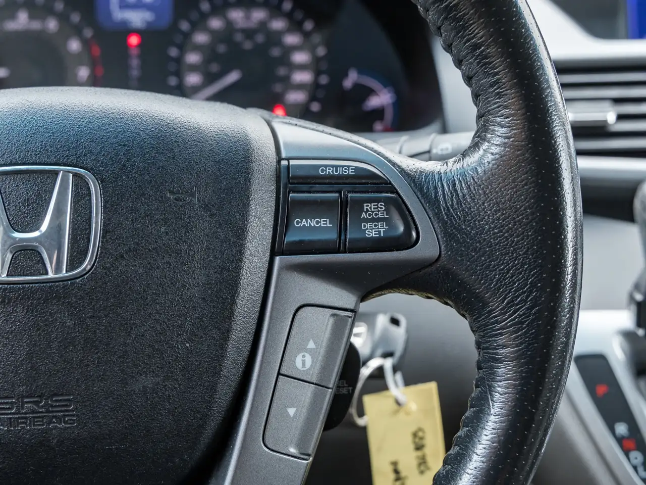 Honda Odyssey снимка Honda Odyssey