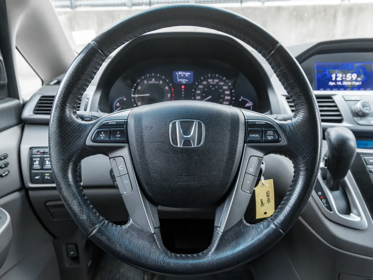 Honda Odyssey снимка Honda Odyssey