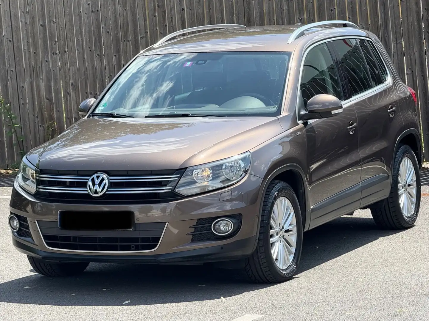 Volkswagen Tiguan 1.4 TSI Cup Sport & Style BMT Brun - 1
