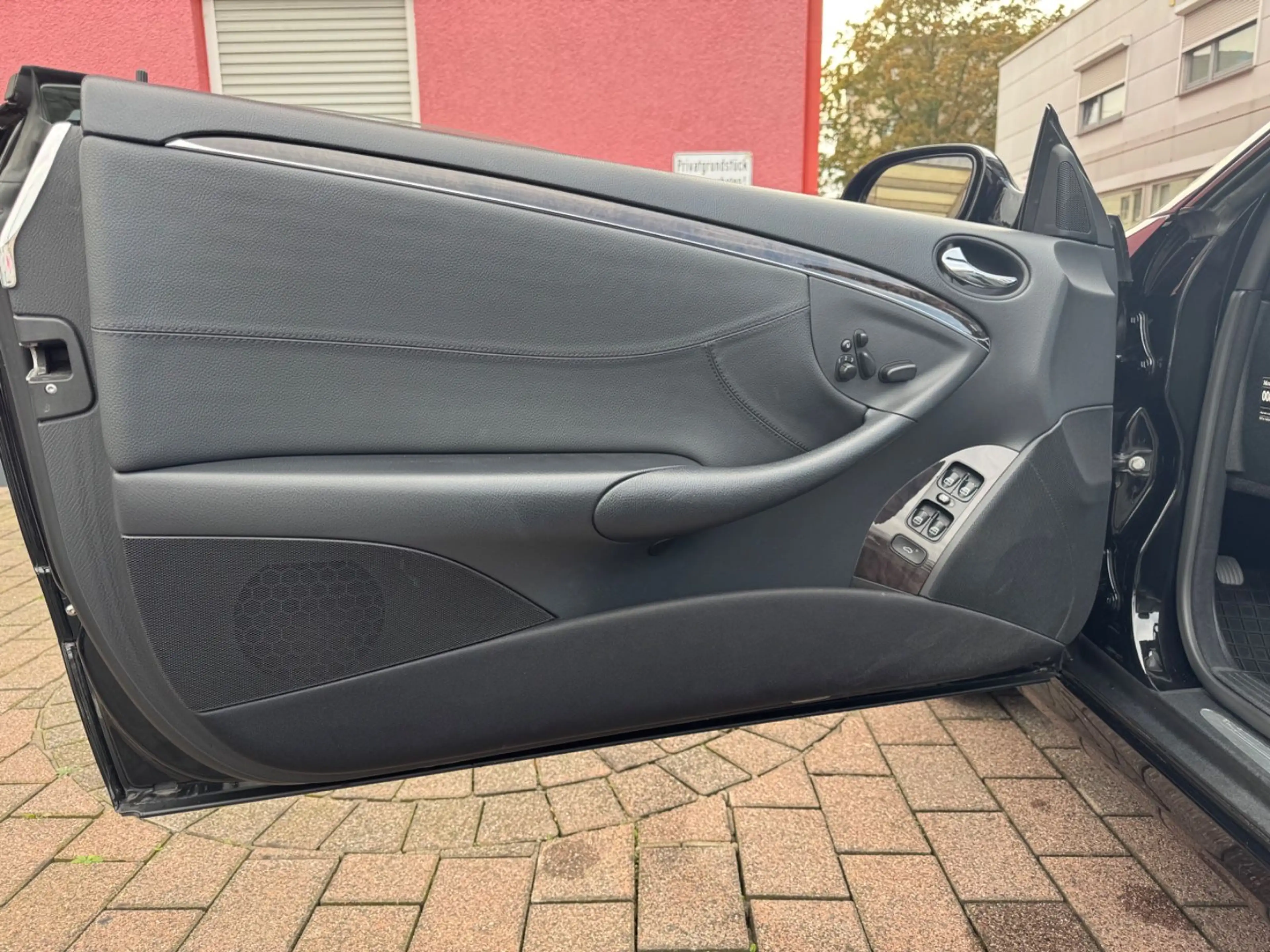 Mercedes-Benz CLK 200 Kompressor Cabrio/ Memory/ PDC/ 3.Hand — photo 12