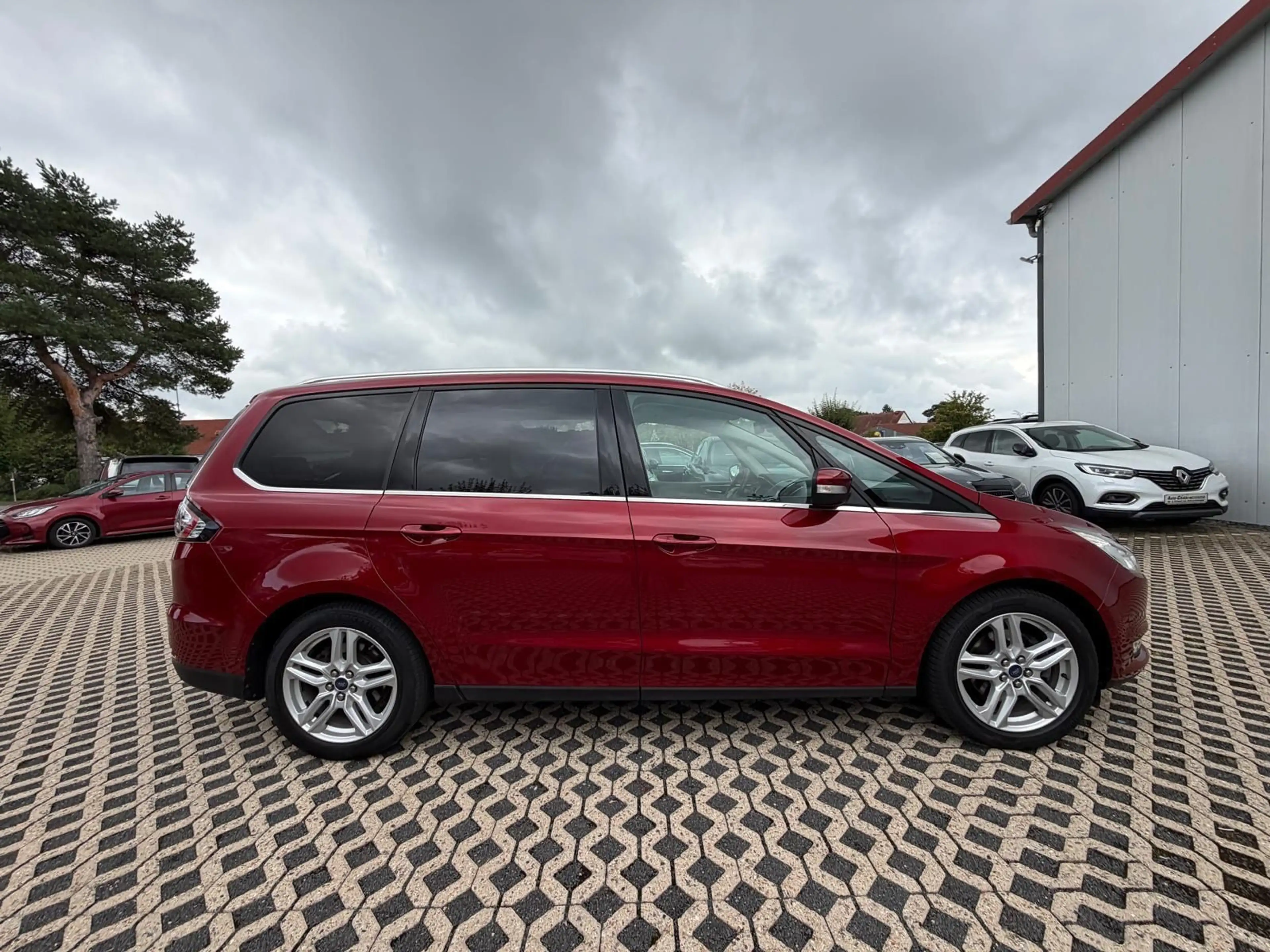 Ford Galaxy Titanium 7-SITZER/NAVI/KAMERA/PANO/MEMORY — photo 9