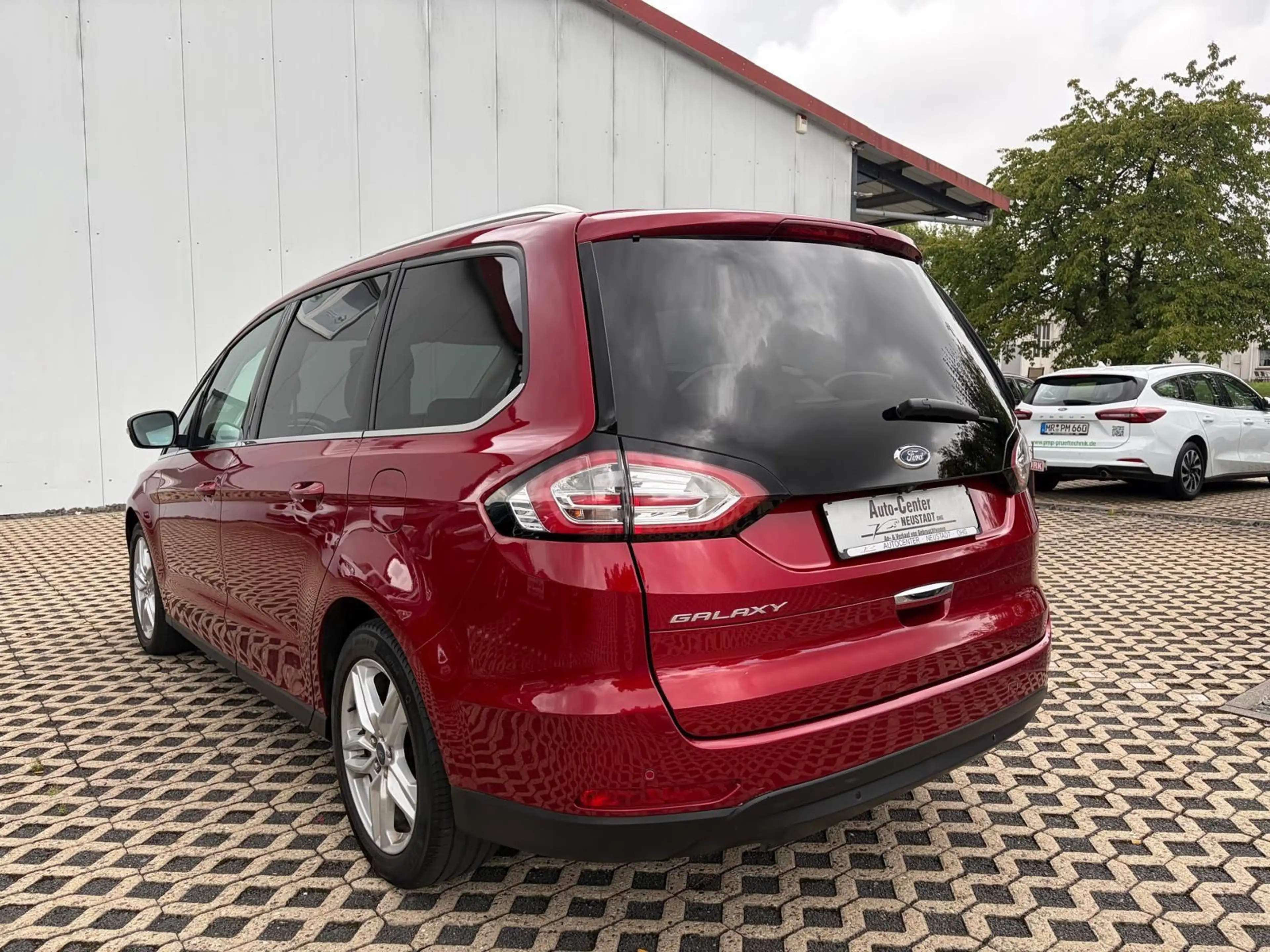 Ford Galaxy Titanium 7-SITZER/NAVI/KAMERA/PANO/MEMORY — photo 4