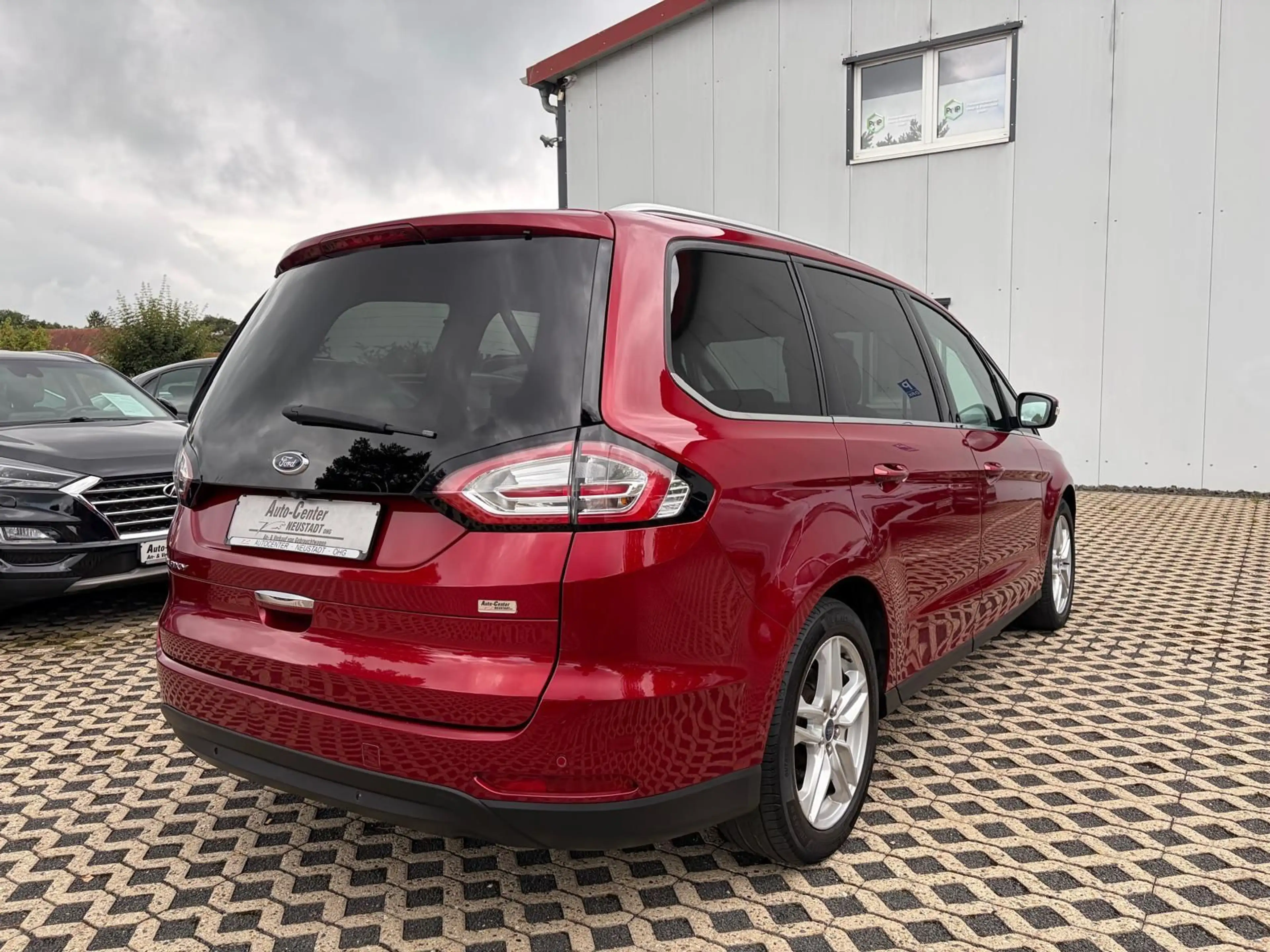 Ford Galaxy Titanium 7-SITZER/NAVI/KAMERA/PANO/MEMORY — photo 8