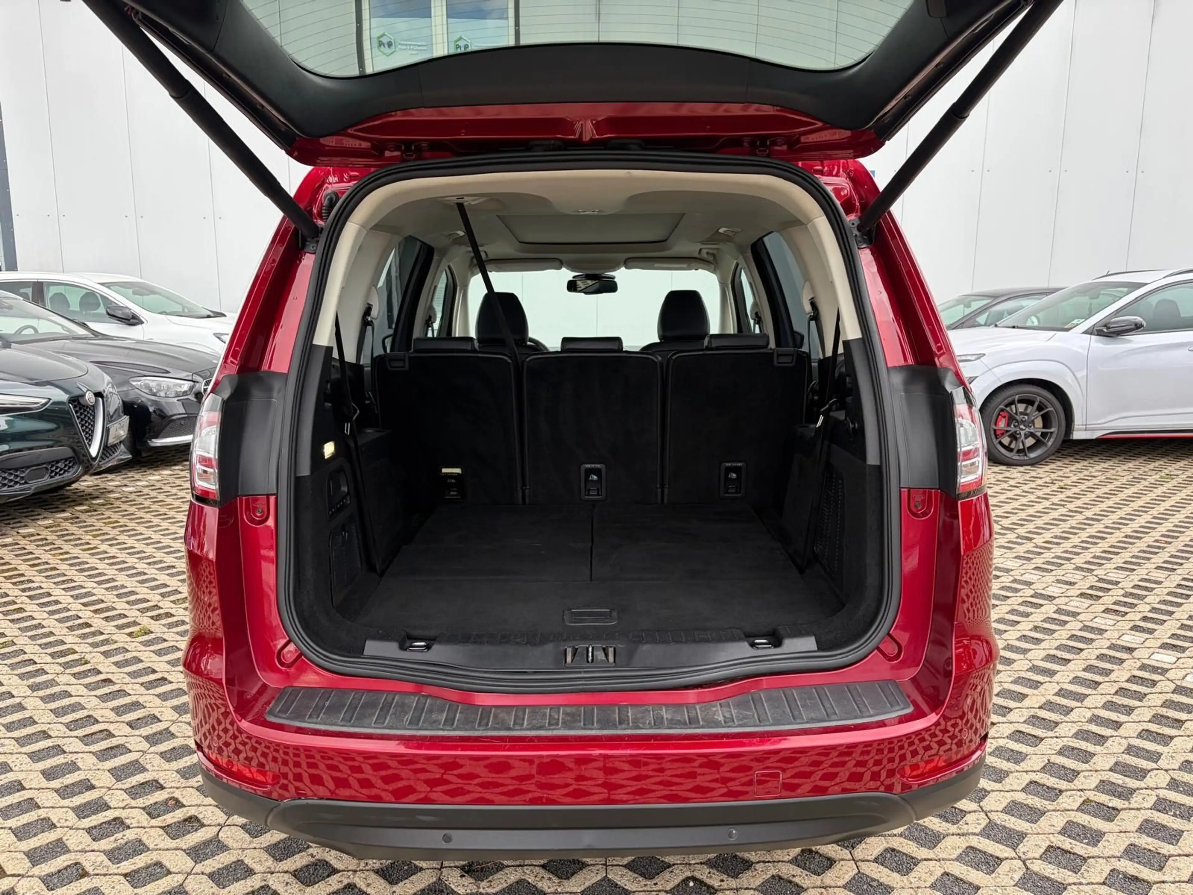 Ford Galaxy Titanium 7-SITZER/NAVI/KAMERA/PANO/MEMORY — photo 6