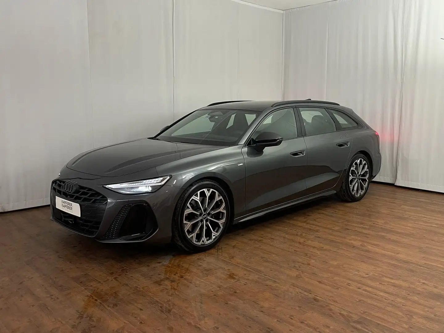 Audi A6 quattro TFSI 270 kW Grau - 2