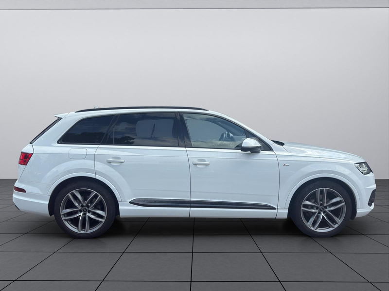 Audi Q7 3.0 TDI quattro 3.0*KAM*NAVI*AHK*STHZG*BOSE* — photo 7