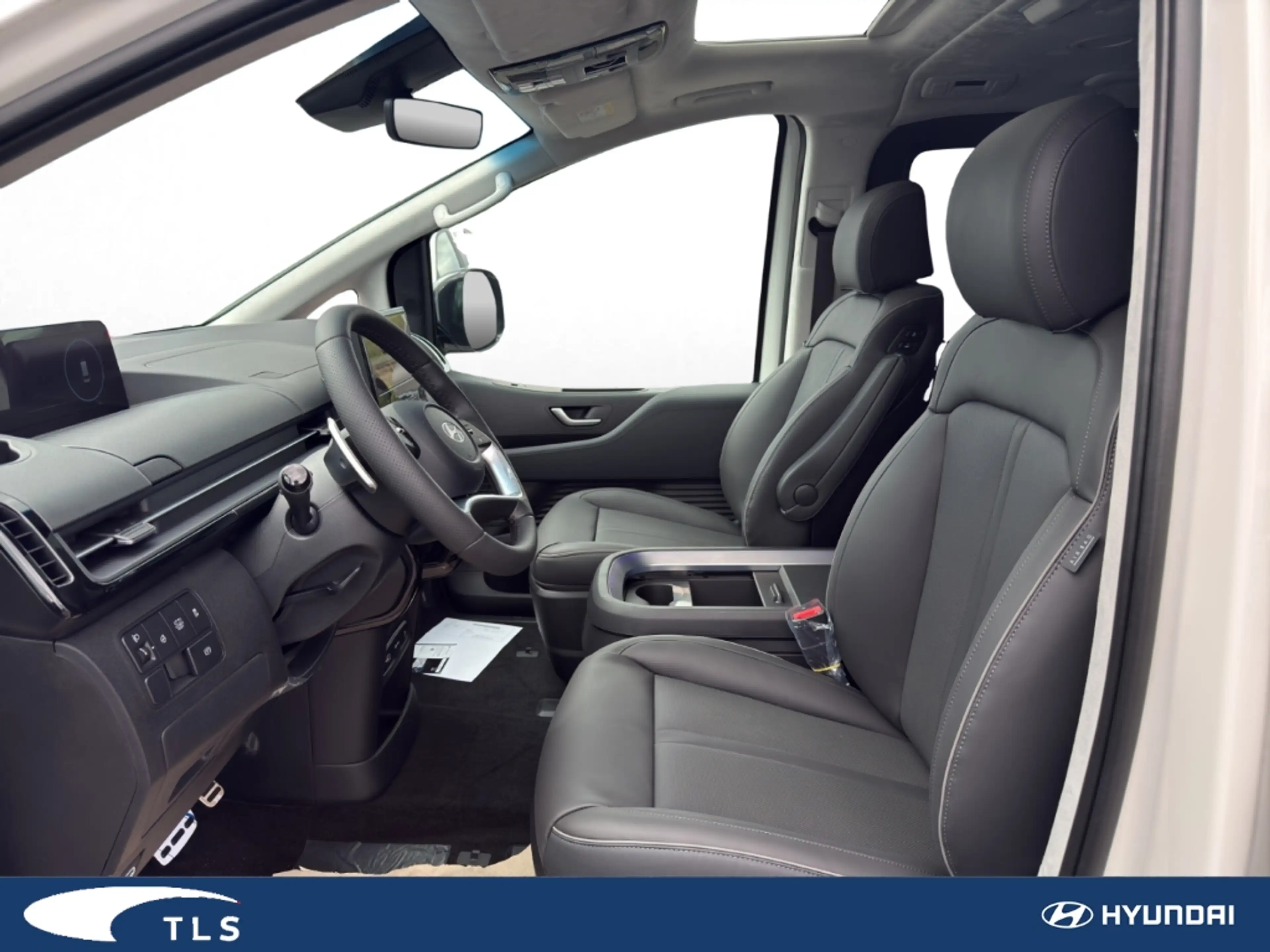 Hyundai STARIA Signature Hybrid 2WD 7-Sitzer Automatik Panoramada — photo 9