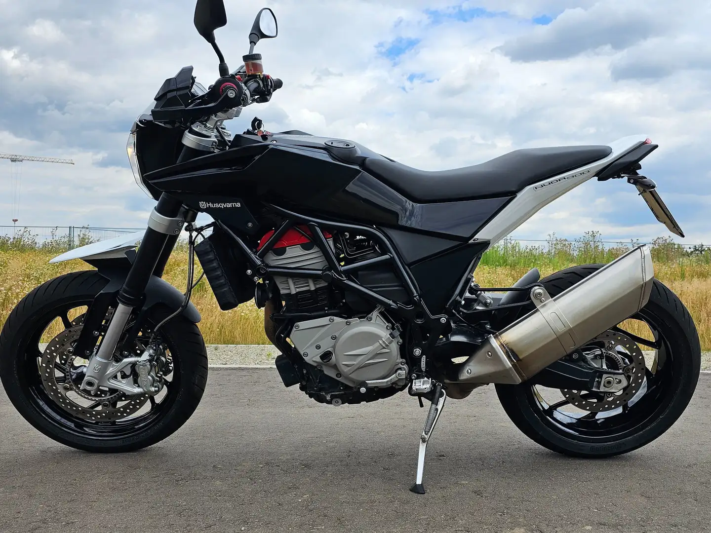 Husqvarna Nuda 900 ABS Negro - 2