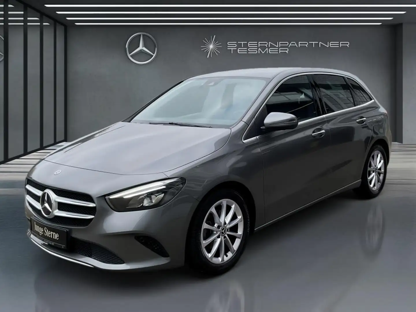 Mercedes-Benz B 180 MBUX+Progressive+Ambiente+CarPlay+KAMERA Grau - 1