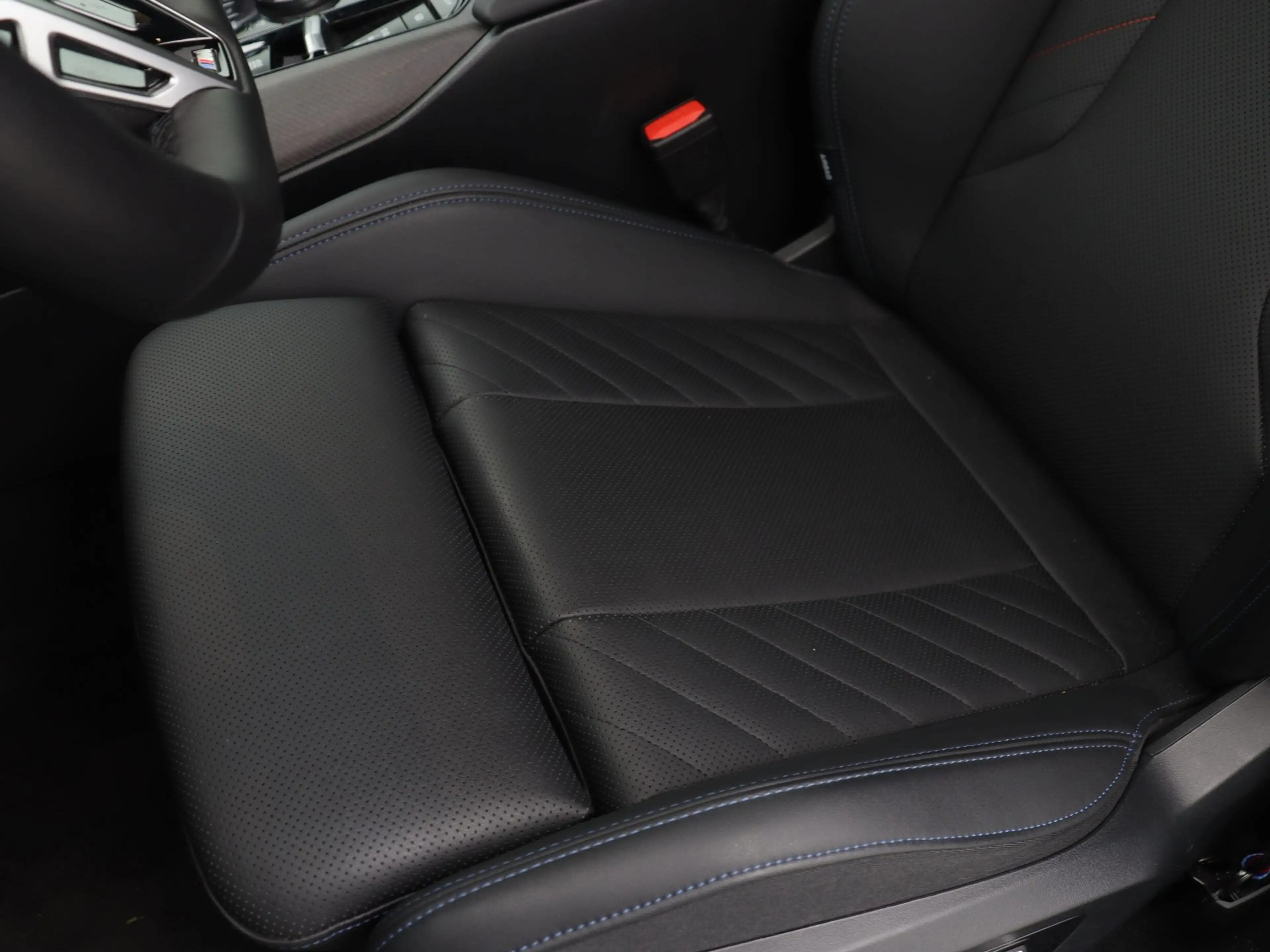 BMW X3 30e xDrive — photo 15