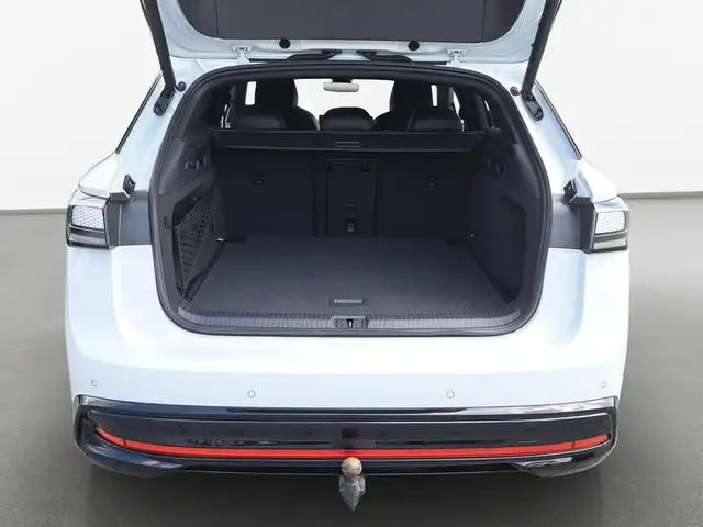 Volkswagen ID.7 view 12