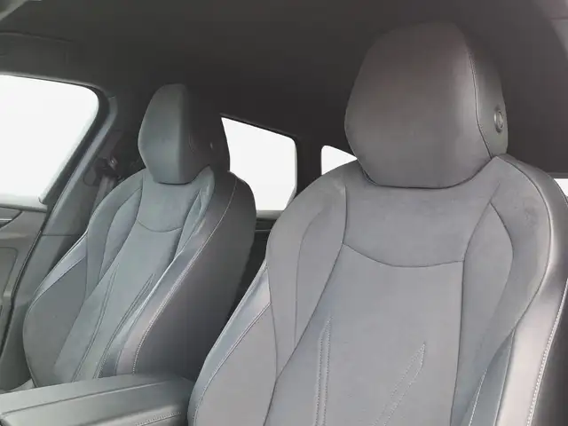 Volkswagen ID.7 view 11