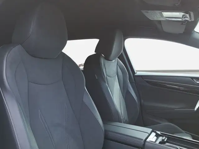 Volkswagen ID.7 view 4