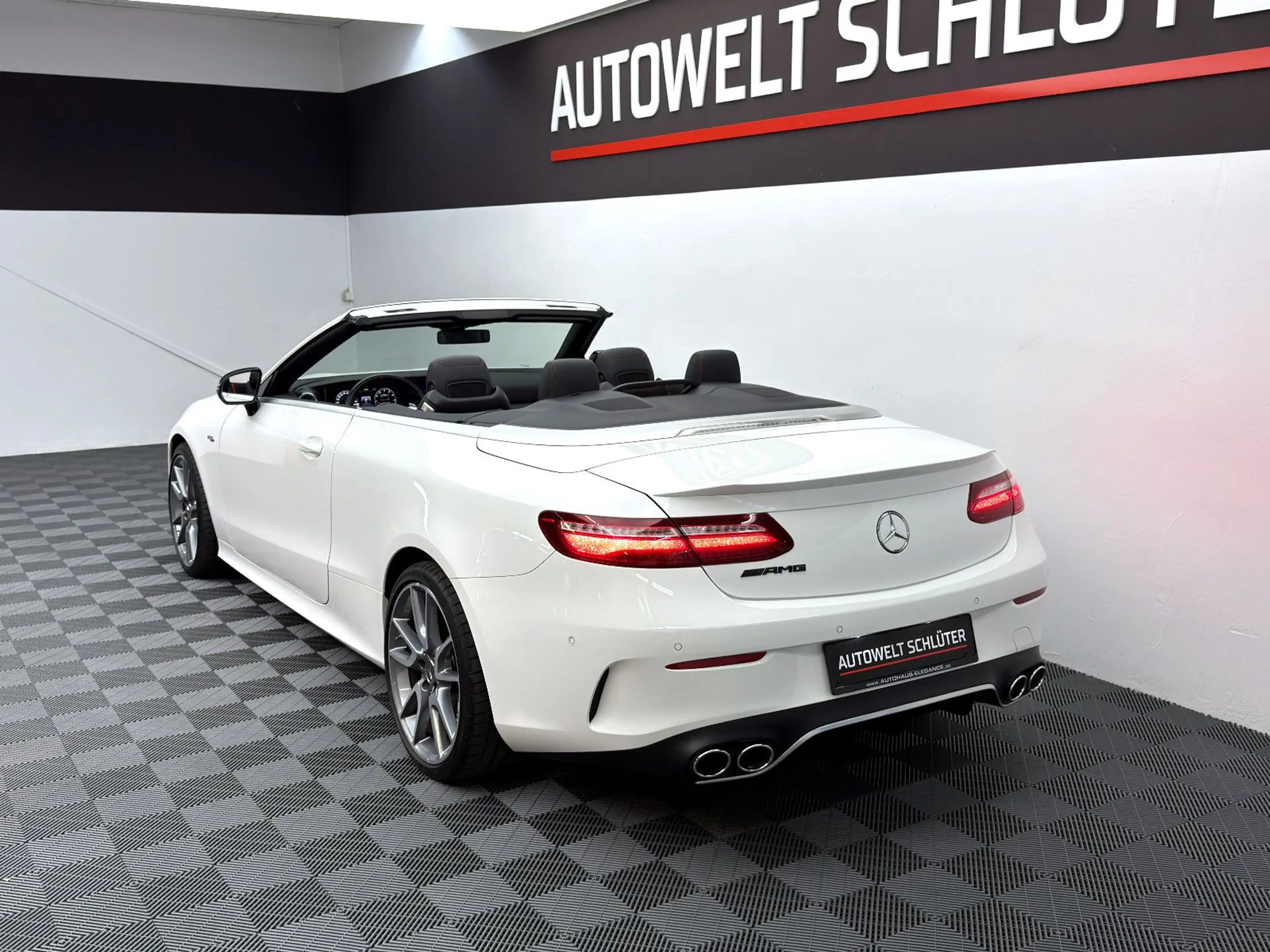 Mercedes-Benz E 53 AMG 4Matic Cabrio*AMG Driver's Package*LED* — photo 6