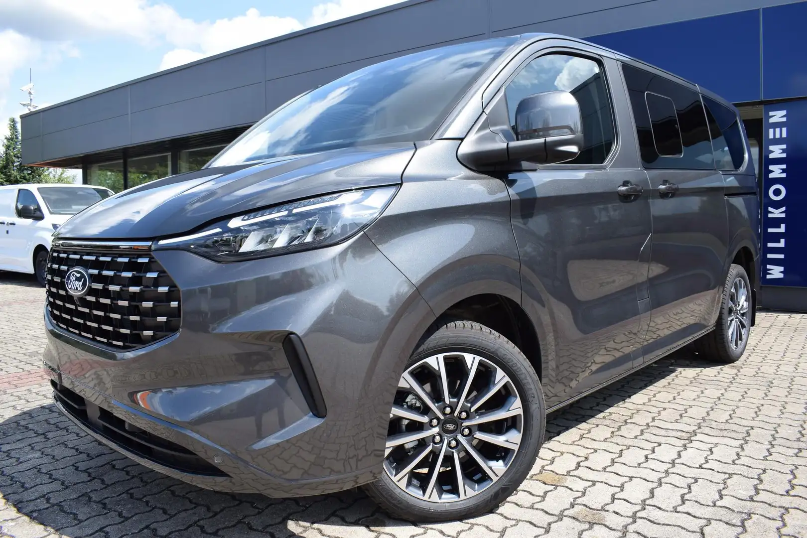 Ford Tourneo Custom L1H1 Titanium X Top Plus Ausstattung Gris - 1